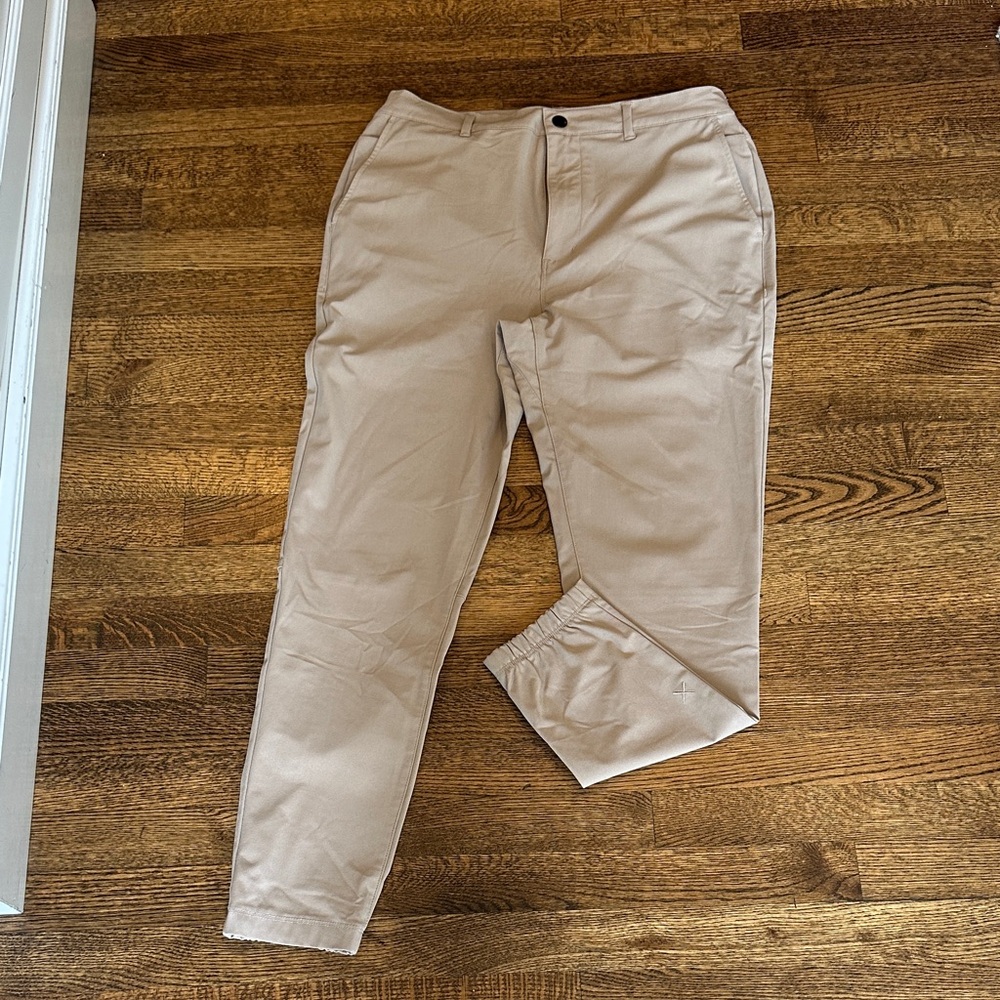 Men's Cuts AO Jogger Tan Pants